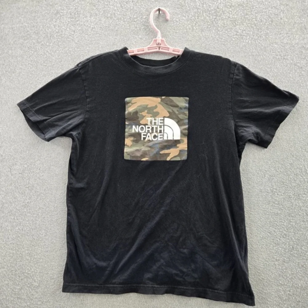 The North Face Men Shirt M Black Camouflage Logo Box Short Sleeve